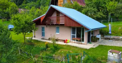 OČARUJÚCA CHATA S VÝHĽADOM | ŠTIAVNIK | NA PREDAJ