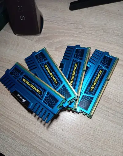 Corsair Vengeance Blue DDR3 16GB (4x4GB) 1600MHz CL9