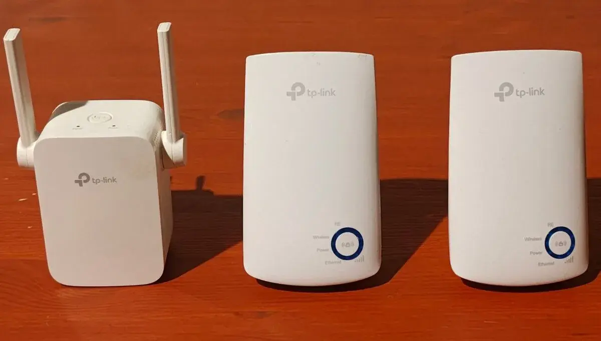 Opakovač / rozširovač wifi 2,4 GHz