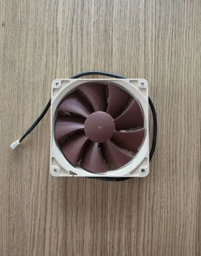 Noctua NF-P12 – prémiový tichý 120 mm ventilátor