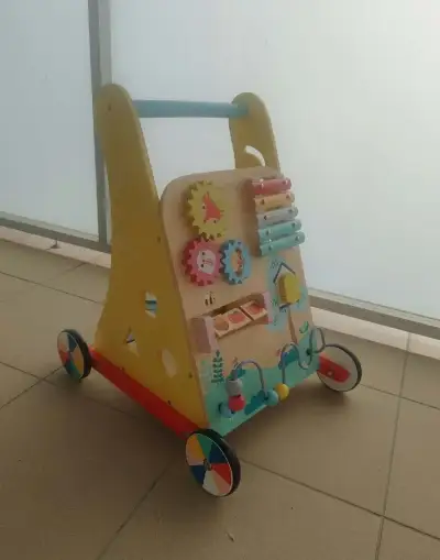 Elis design chodítko