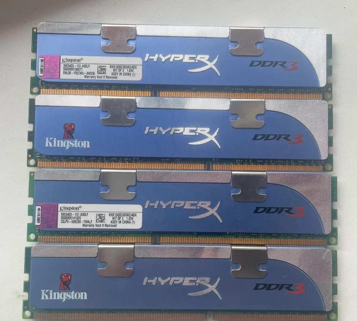 RAM: 8 GB DDR3 (4x 2GB Kingston HyperX 1600MHz)