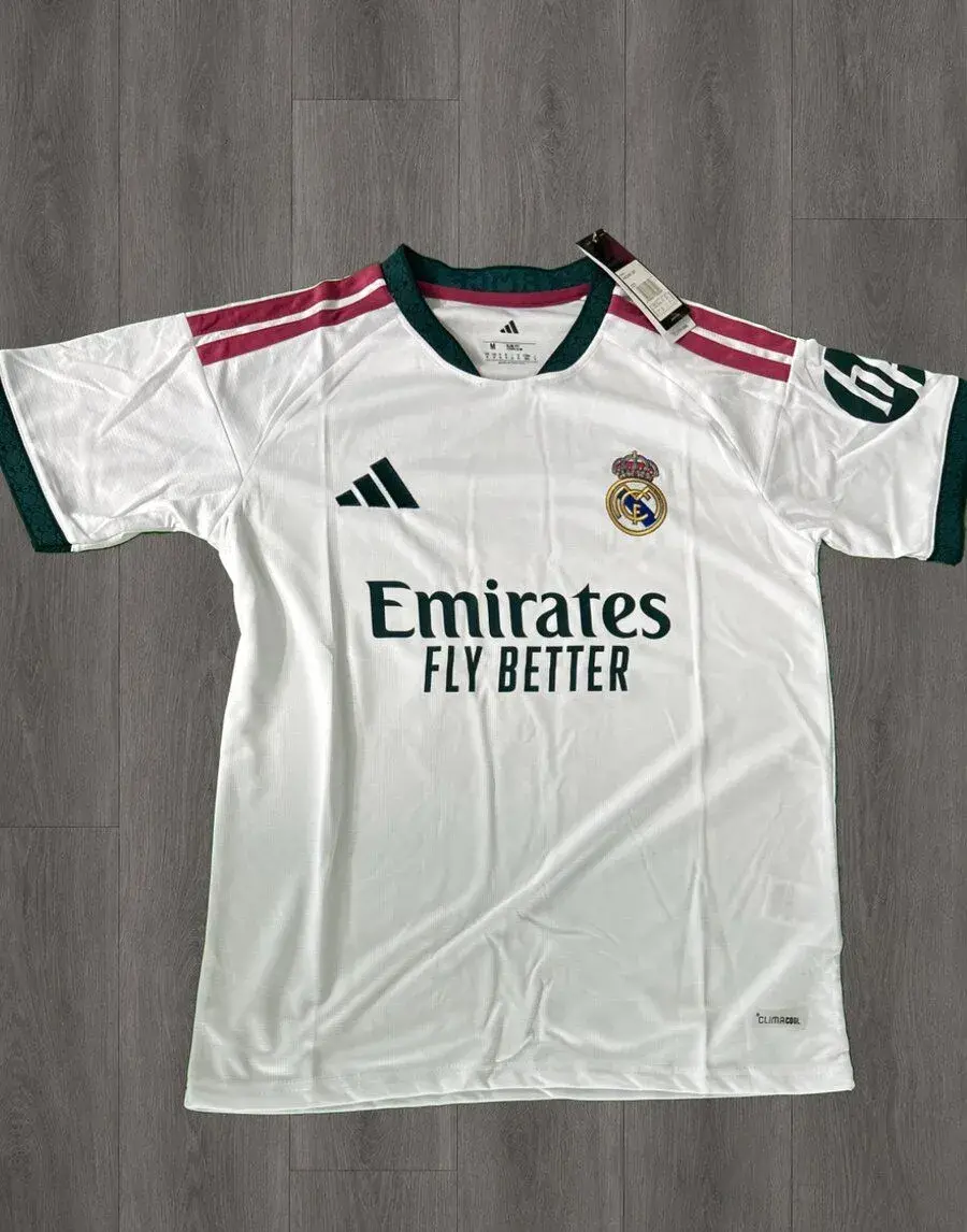 Real Madrid 2026/2027 dres – Vini Jr. / Mbappé / Bellingham