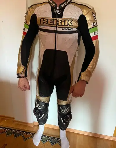 Jednodielna kombineza Berik 48/S