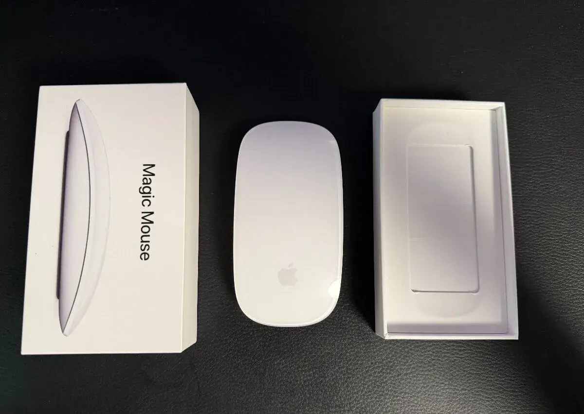 🖱️ Apple Magic Mouse (MK2E3ZM/A)