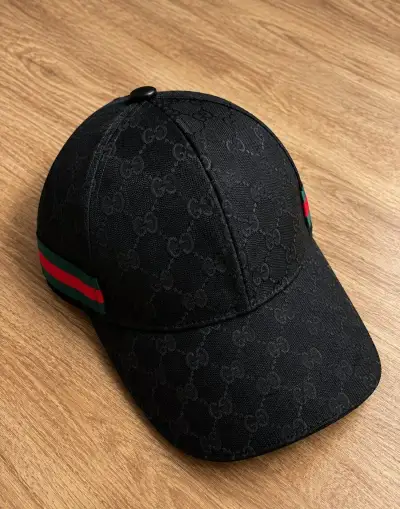 Gucci šiltovka čierna