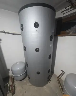 1000 L akumulacna nadrx