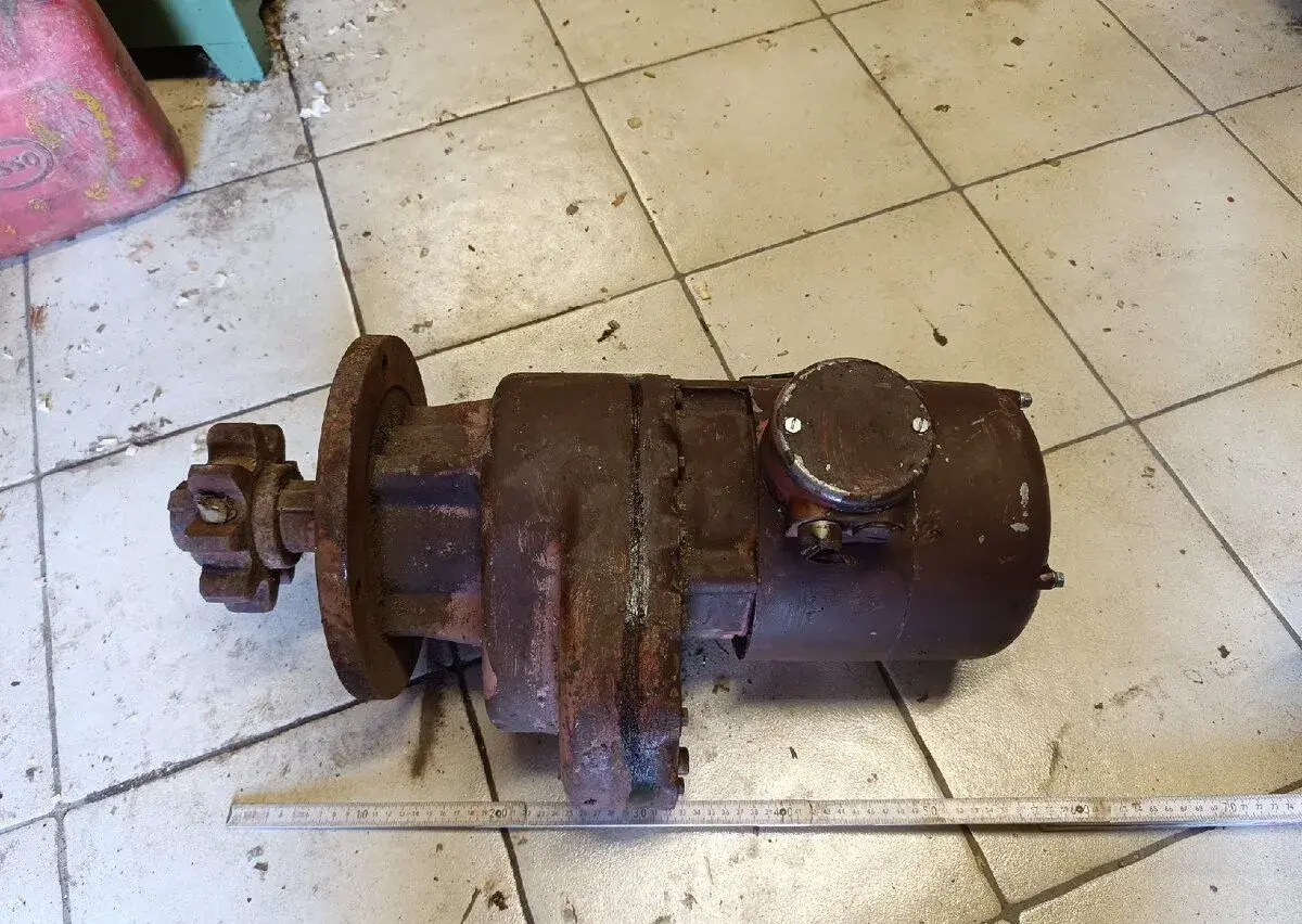 El.motor s prevodovkou