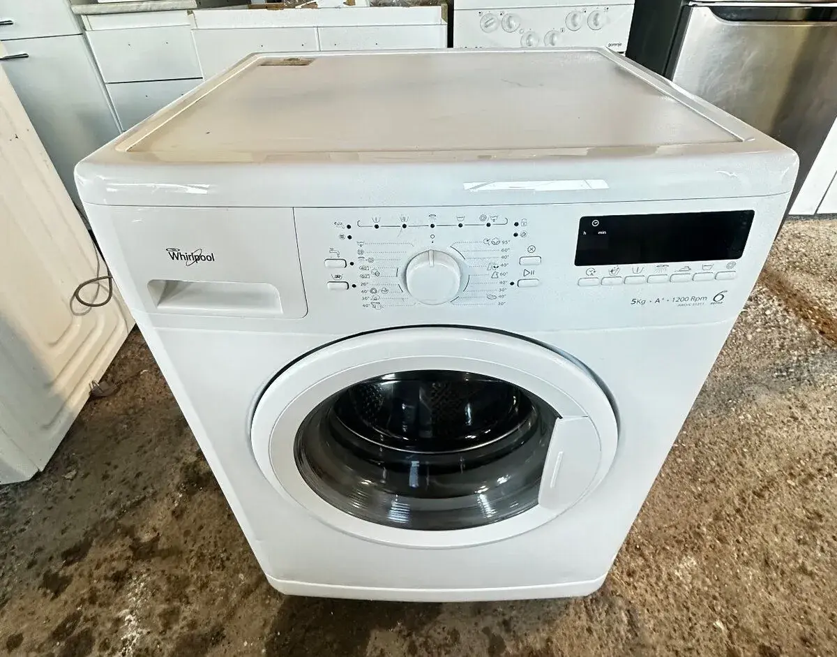 Whirlpool 5Kg A+