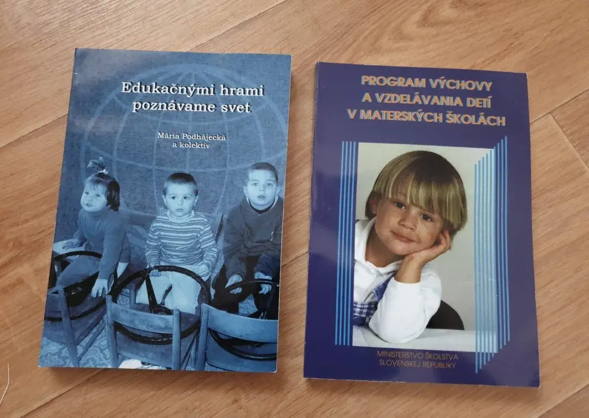 Program výchovy detí z MŠ / Edukačnými hrami poznávane svet