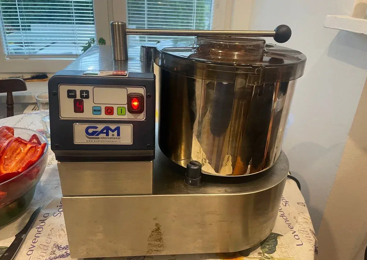 Profesionálny kuter GAM PRATIC 8 – 8 l, 230 V