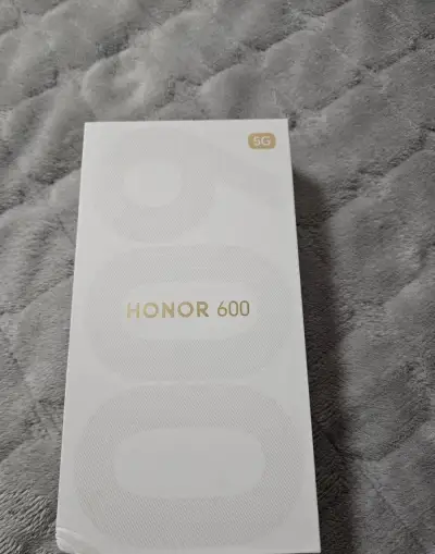 HONOR 600 5G