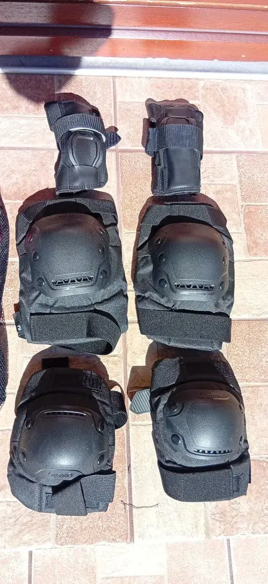 Chrániče OXELO FIT 500.