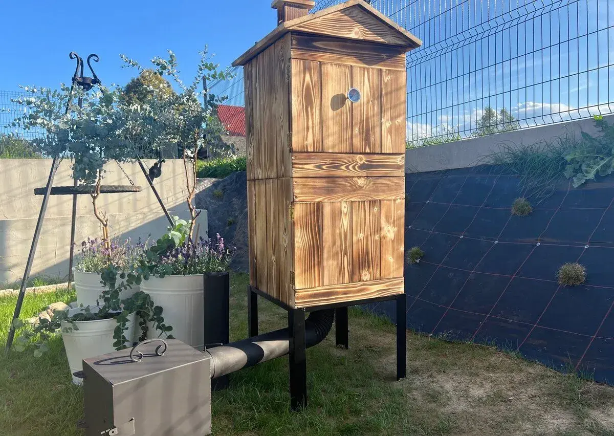 Drevená udiareň XXL 50x50x160cm - doručenie po Slovensku 15€