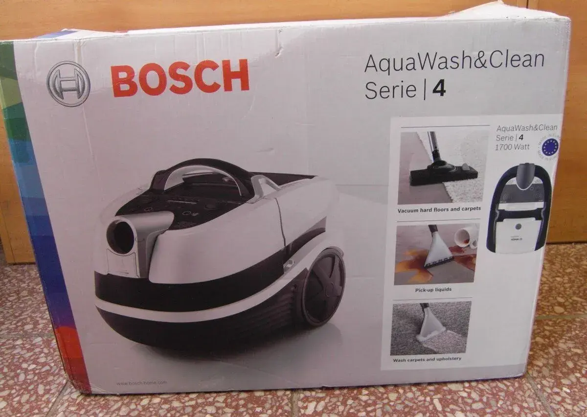 Viacúčelový vysávač Bosch Aqua Wasch - NOVÝ
