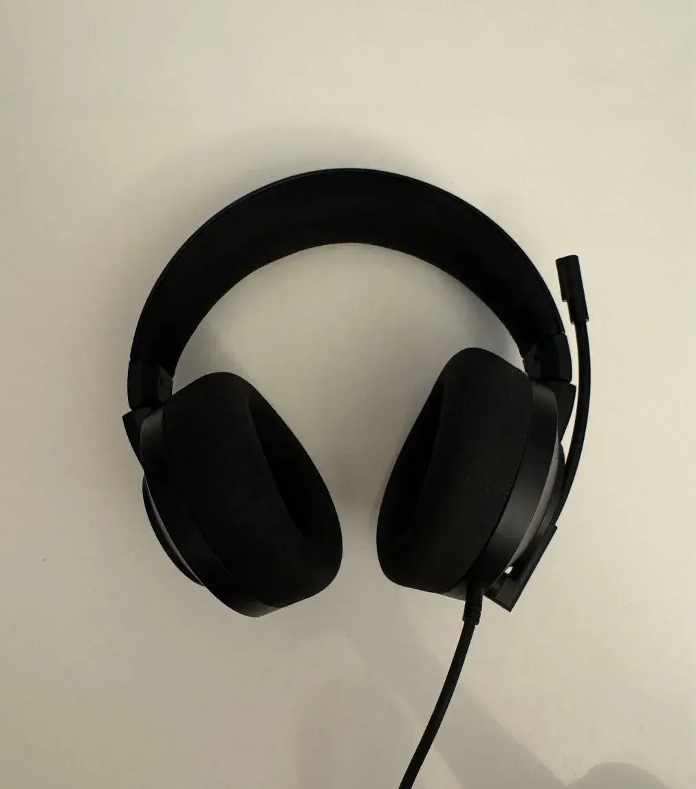 Lenovo Legion H200
