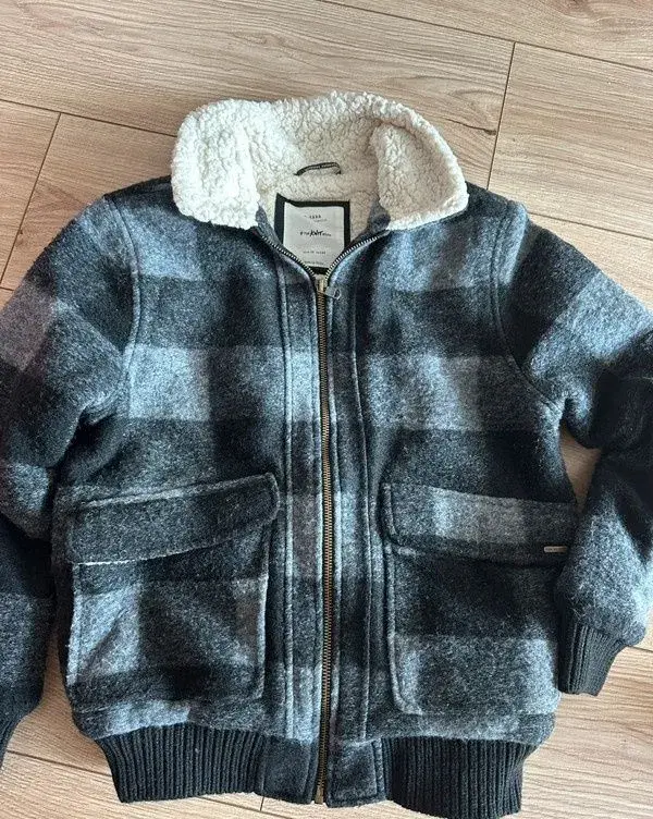 Bunda ZARA vel. 140