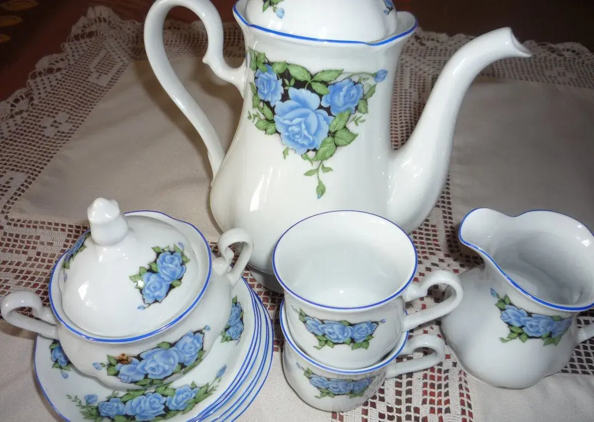 Porcelánová súprava na čaj - kávu