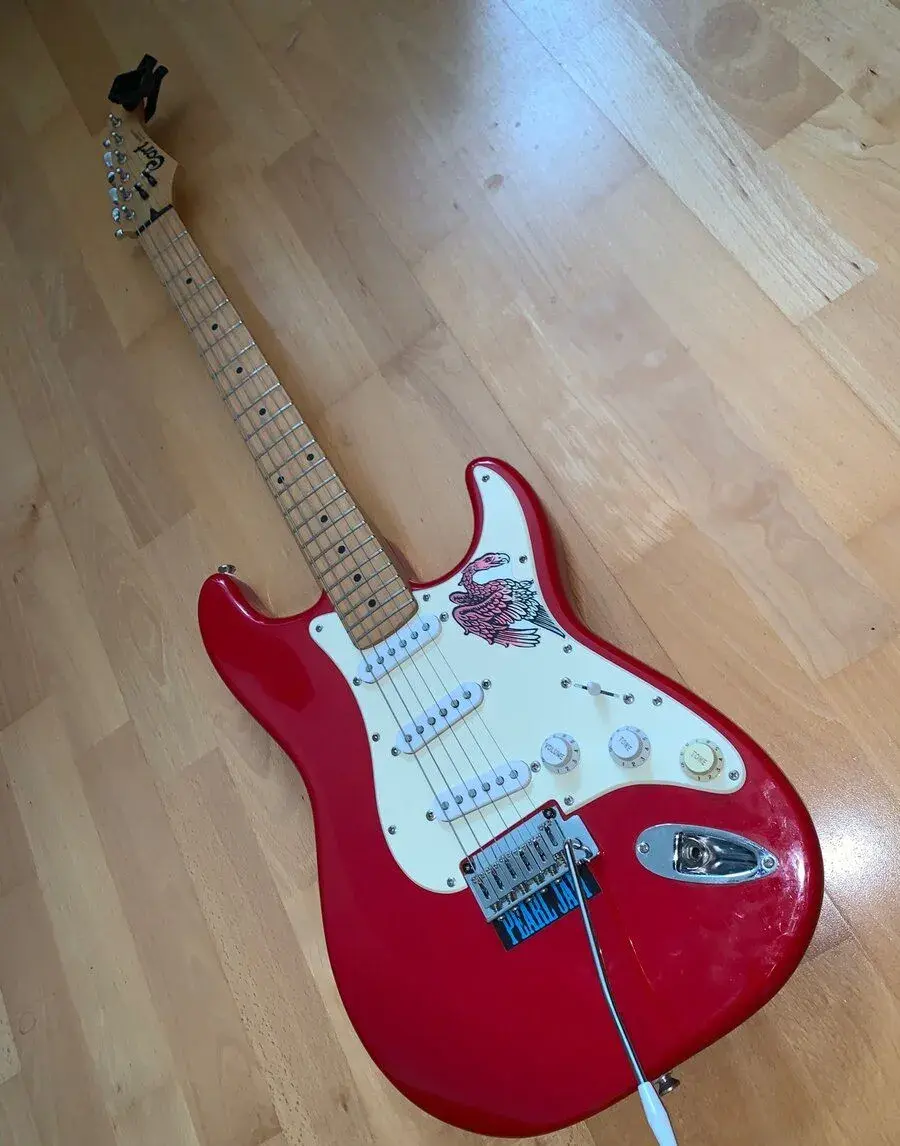 vintage Elektrická gitara Cort Stratocaster