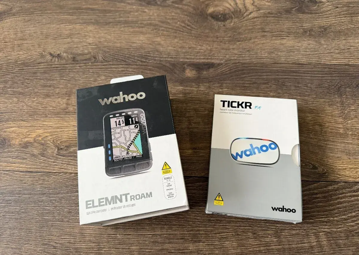 Wahoo Elmnt Roam + Tickr Heartrate