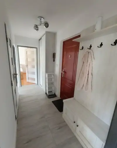 Komfortný 2 - izbový byt s balkónom v tichej lokalite