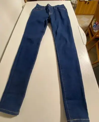 Dámske rifle Levi Strauss