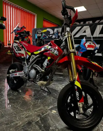 Honda CRF150R Supermoto
