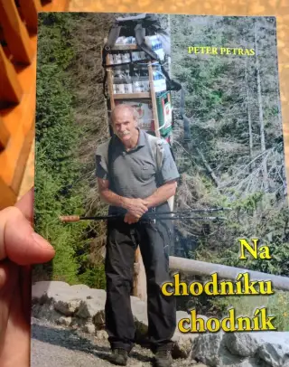 Knihu Peter Petras Na chodníku chodník