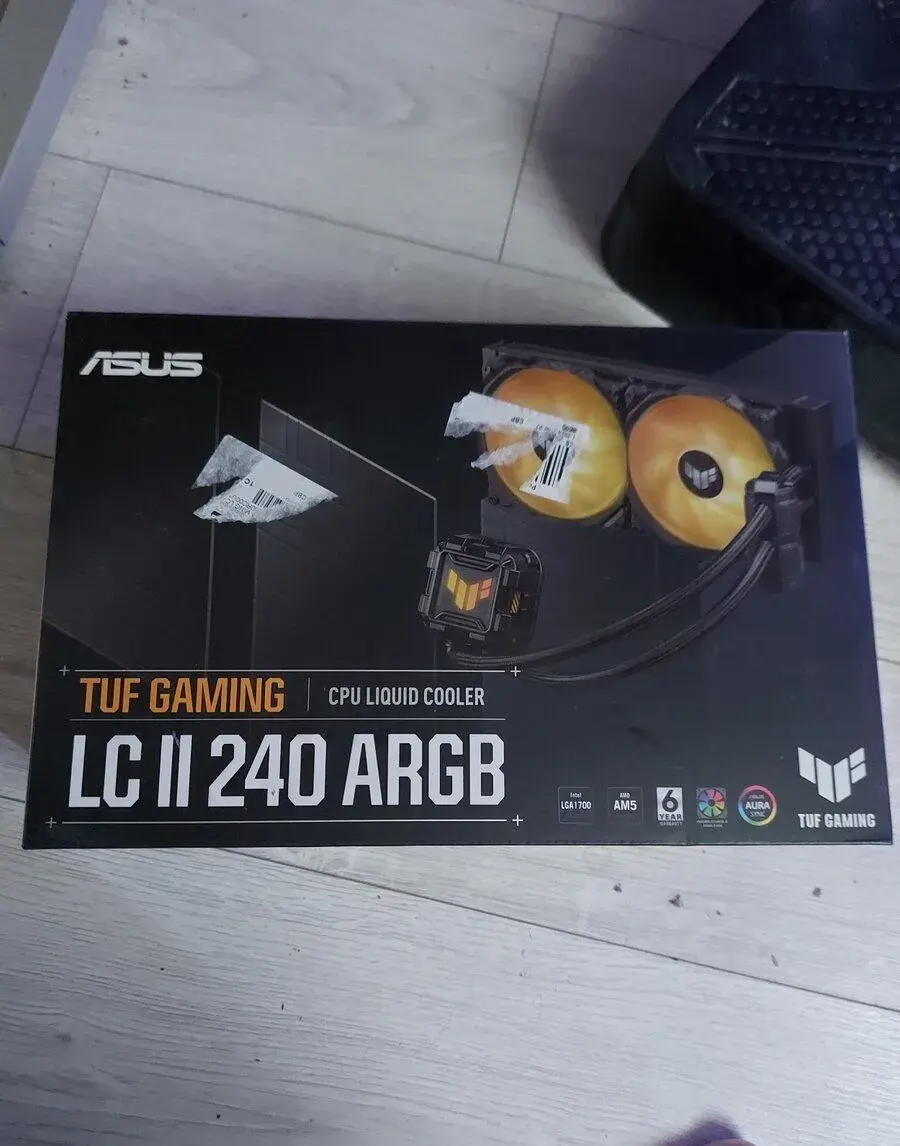 ASUS TUF GAMING LC II 240 ARGB