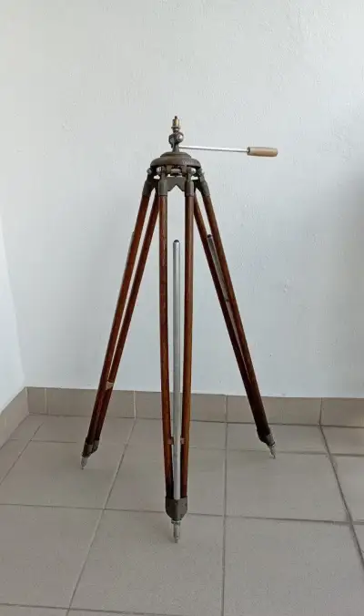 Retro Statív +ďalšie veci.