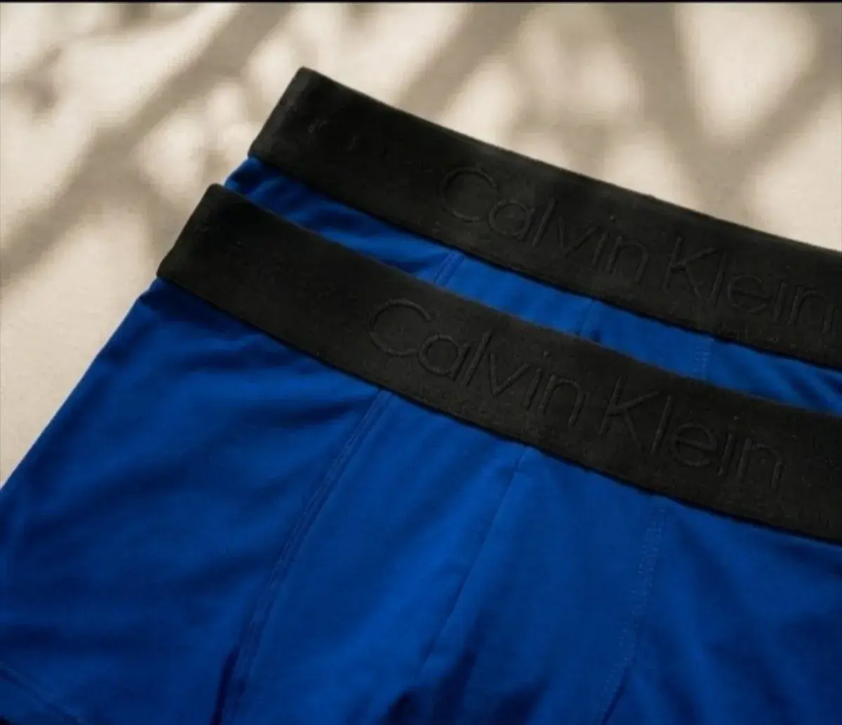 Štýlové a prémiové pánske boxerky Calvin Klein