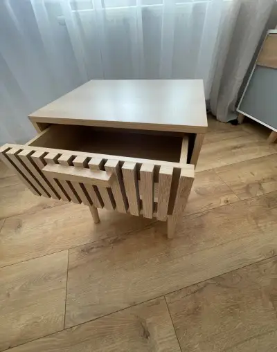 Nočné stolíky