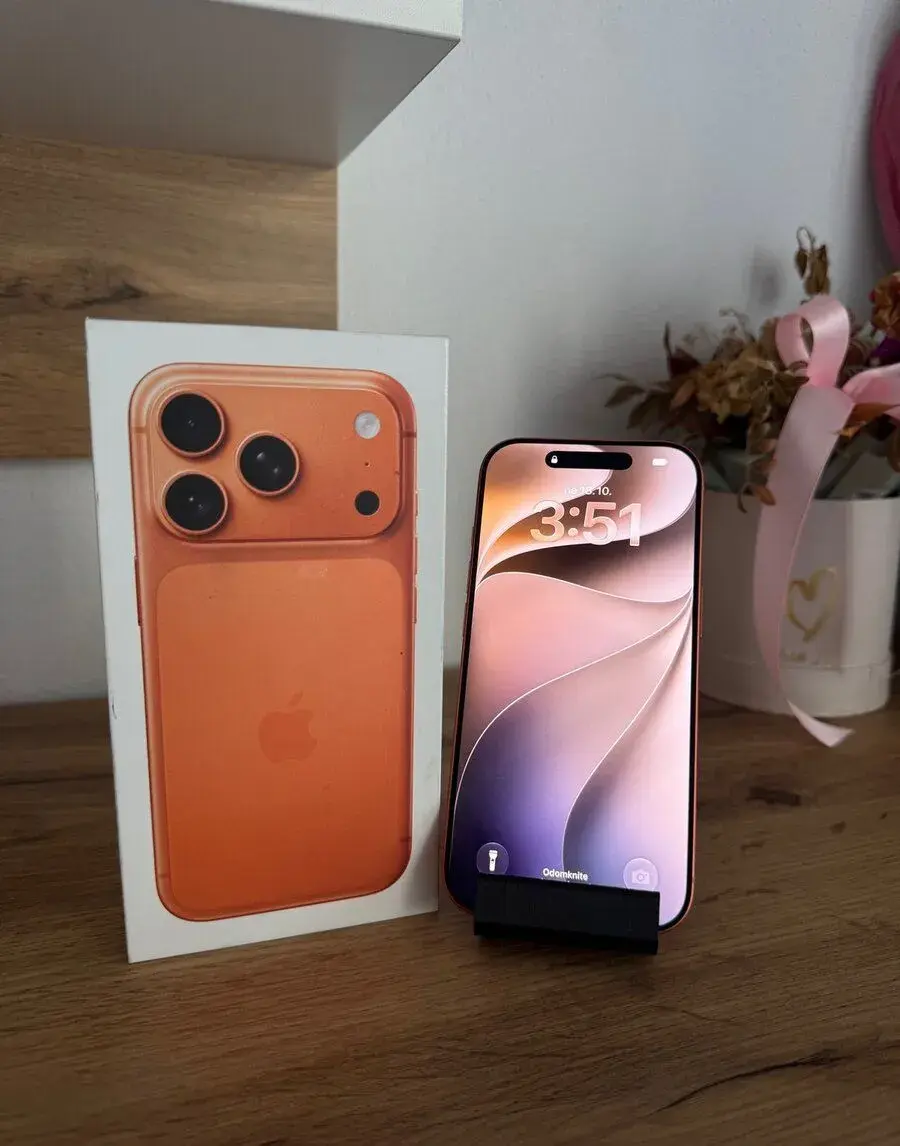 Apple iPhone 17 Pro 256 GB oranžový – USA verzia