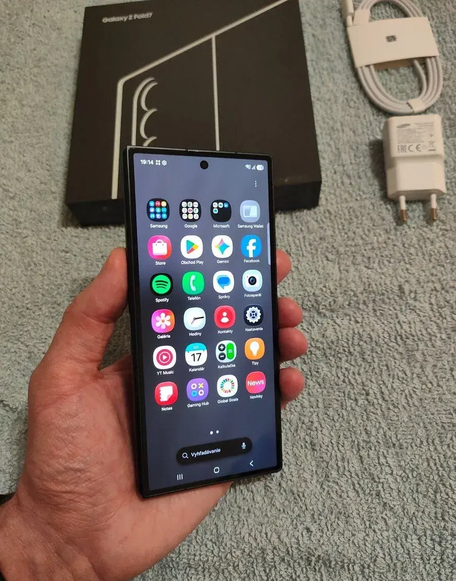 Samsung Galaxy Z Fold7 5G,1 TB,16GB RAM