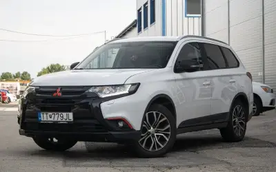 Mitsubishi Outlander – 2018, 121 512 km