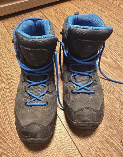 Trollkids trekové topánky, veľ. 40, Vibram, nepremokavé