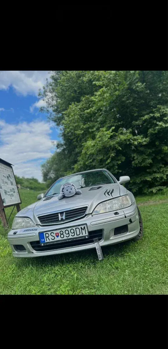 Honda Accord – 1999, 370 000 km