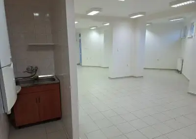 Sklady, Kancelárie, Obchodné priestory v Trenčianskej Turnej