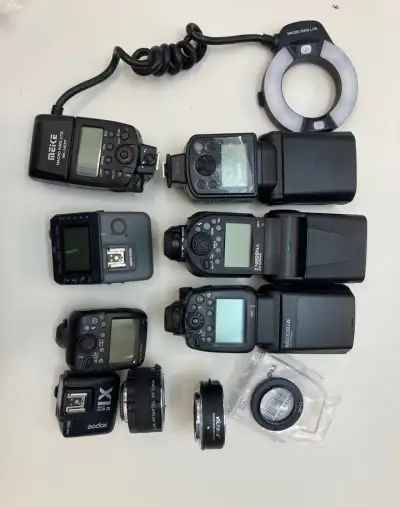 Rozpredám výbavu pre fotoaparát Nikon