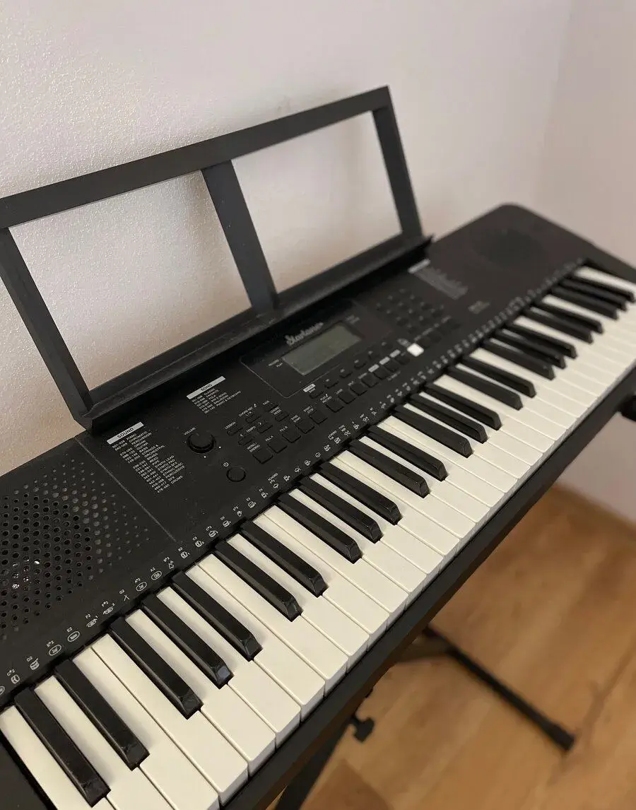 Keyboard STARTONE so stojanom
