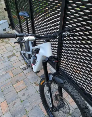 Canyon Strive:ON CFR LTD