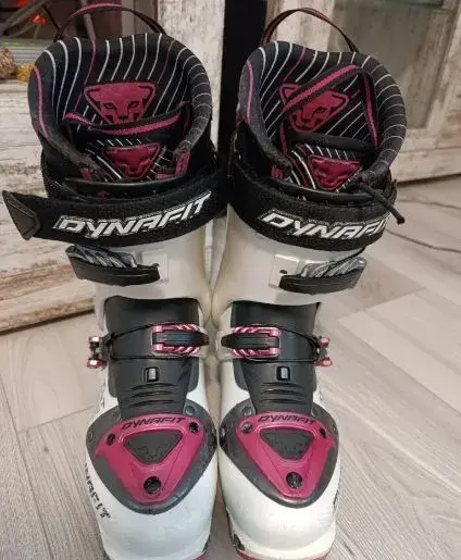 Dynafit tlt6 vel.24.5/38