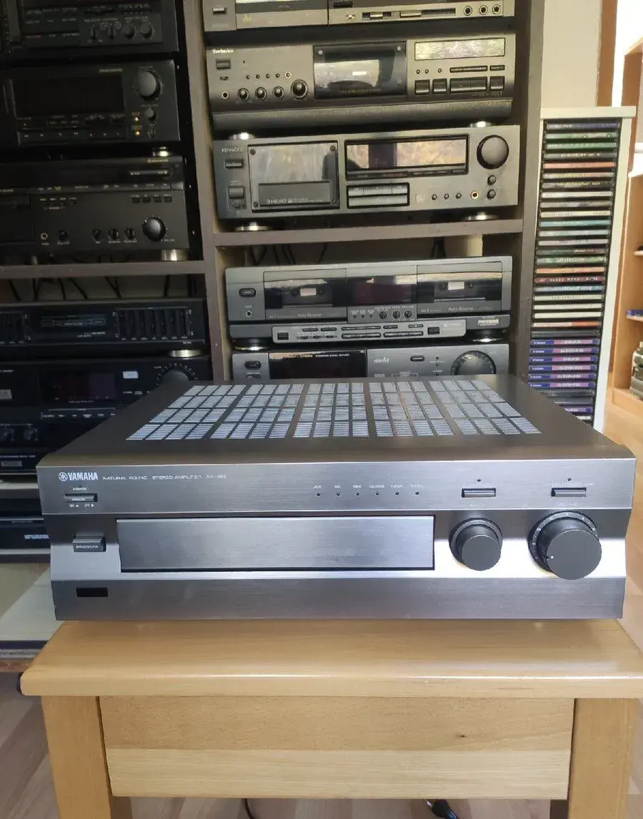YAMAHA AX 496