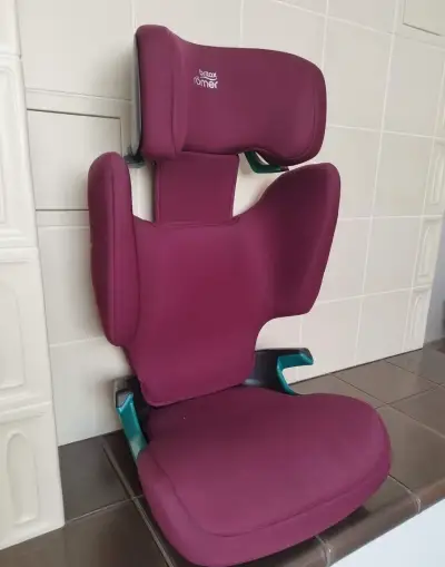 Autosedačku Britax Römer