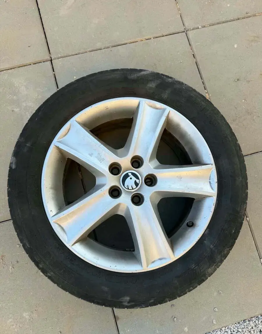 4 disky 205/55 R16, ET 42