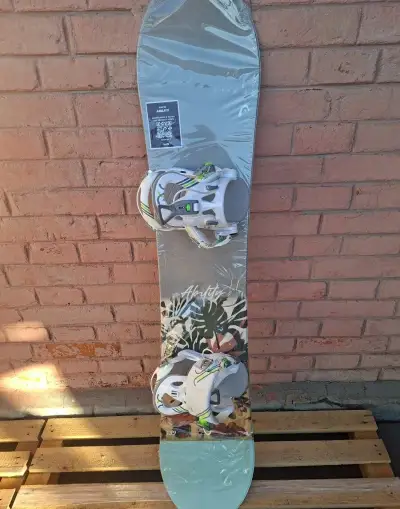 Nový dámsky snowboard HEAD Ability 139 cm s viazaním SP Rage