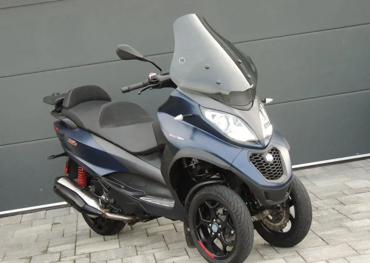 PIAGGIO MP3 500 HPE 2020 ABS ASR SPIATOČKA ,B" vodičák