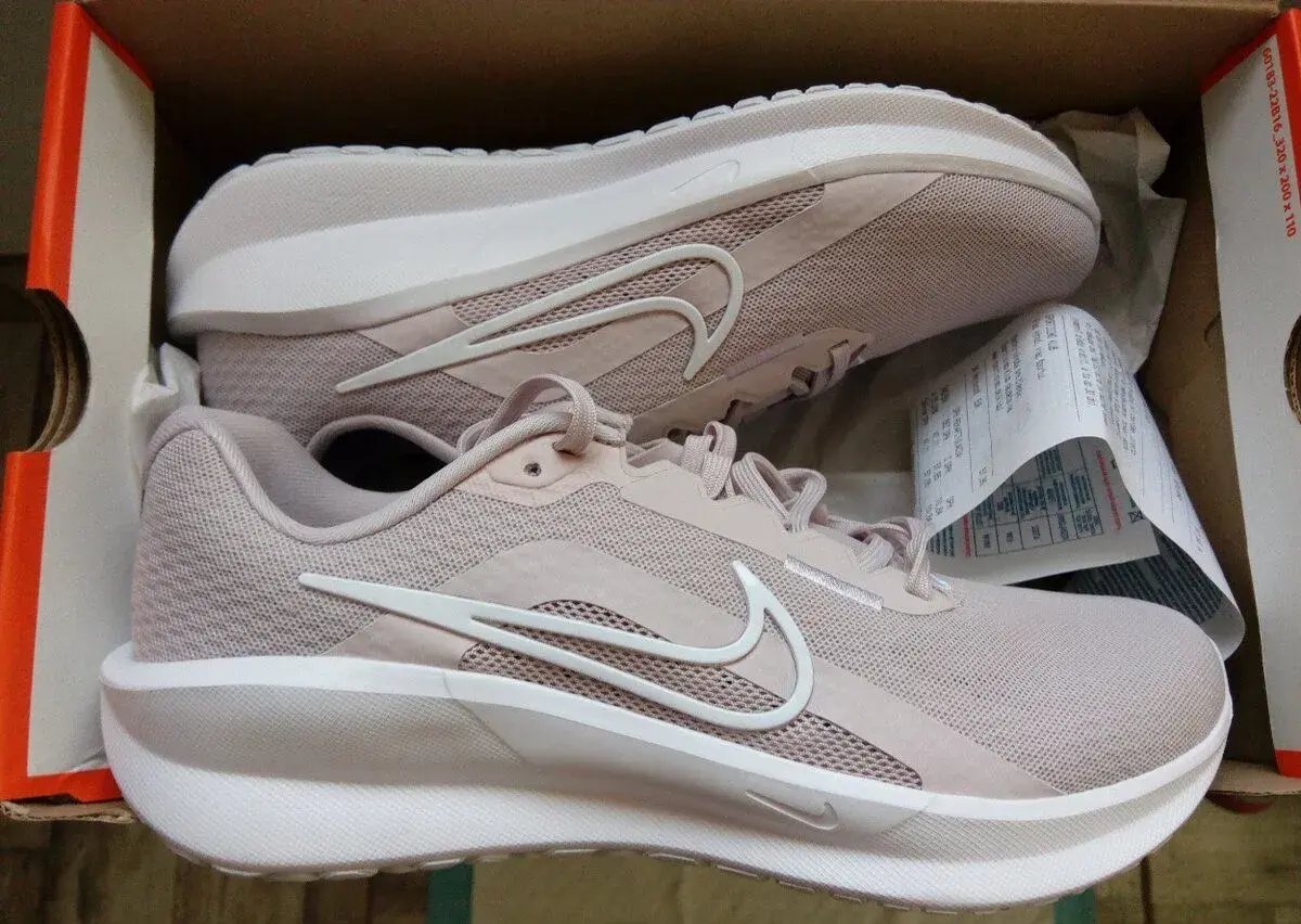 NIKE DOWNSHIFTER 13 - dámska bežecká obuv.