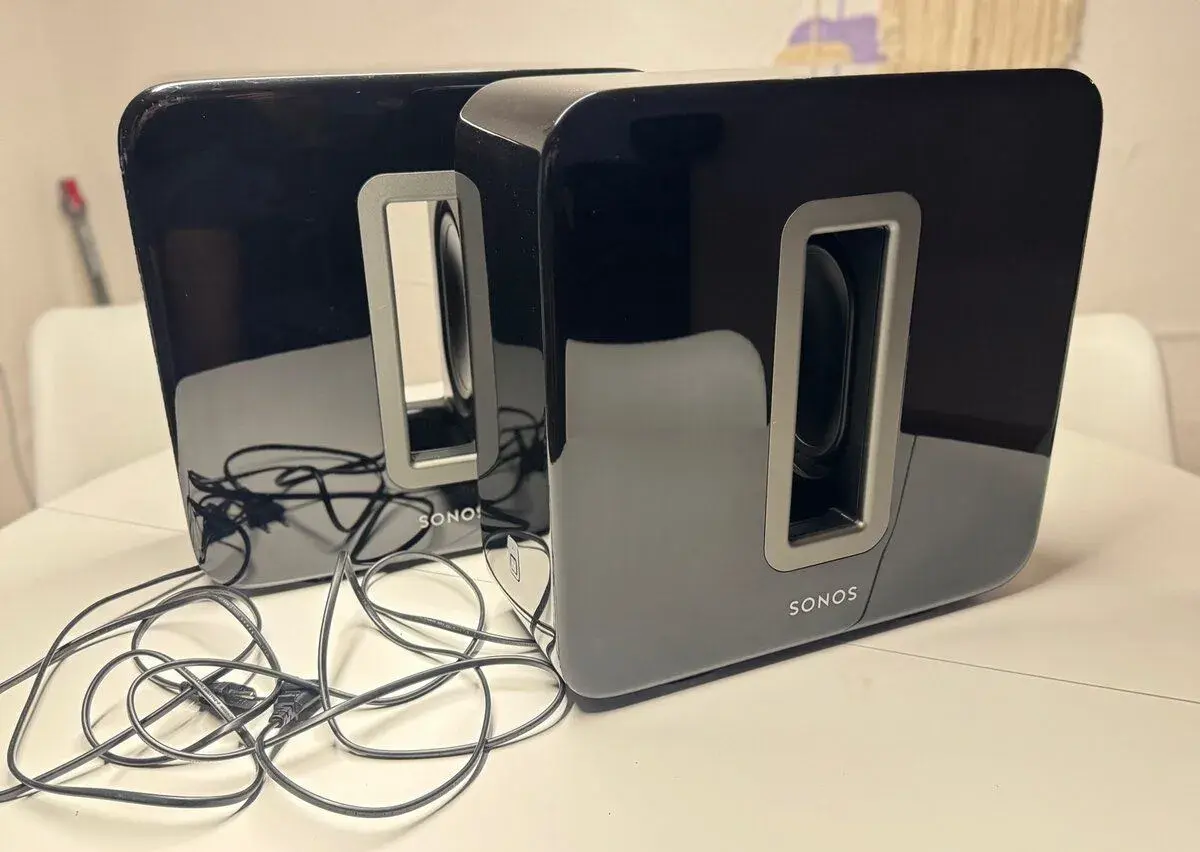 2x SONOS SUB 1Gen.