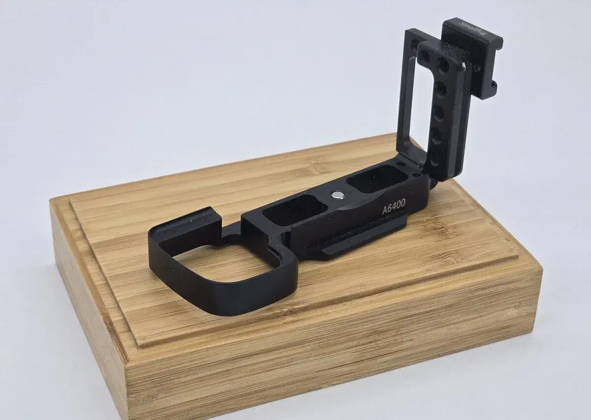 SmallRig L-držiak pre Sony A6400